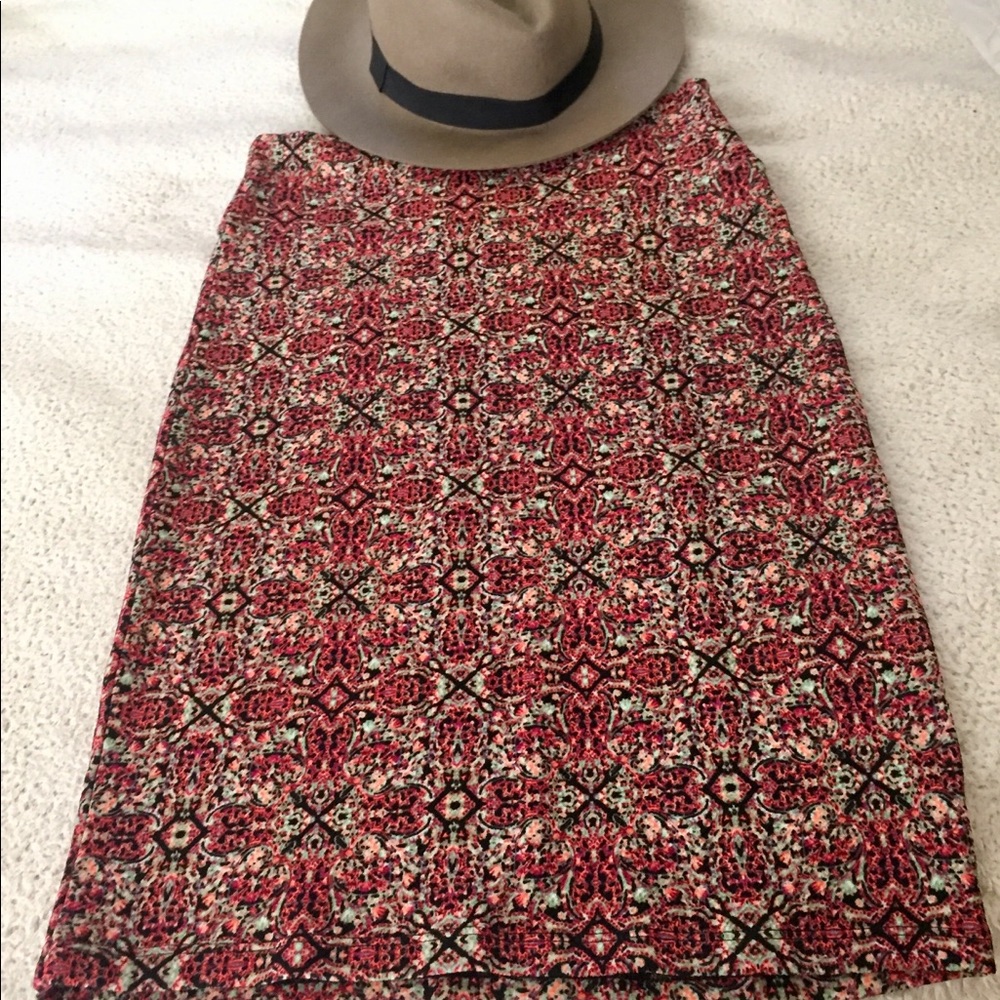 NWOT LuLaRoe Cassie Skirt